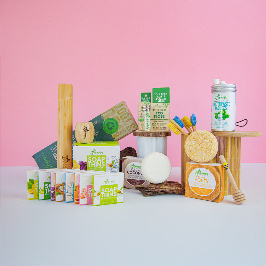 Комплект за пътуване с паста за зъби на таблетки и конец за зъби