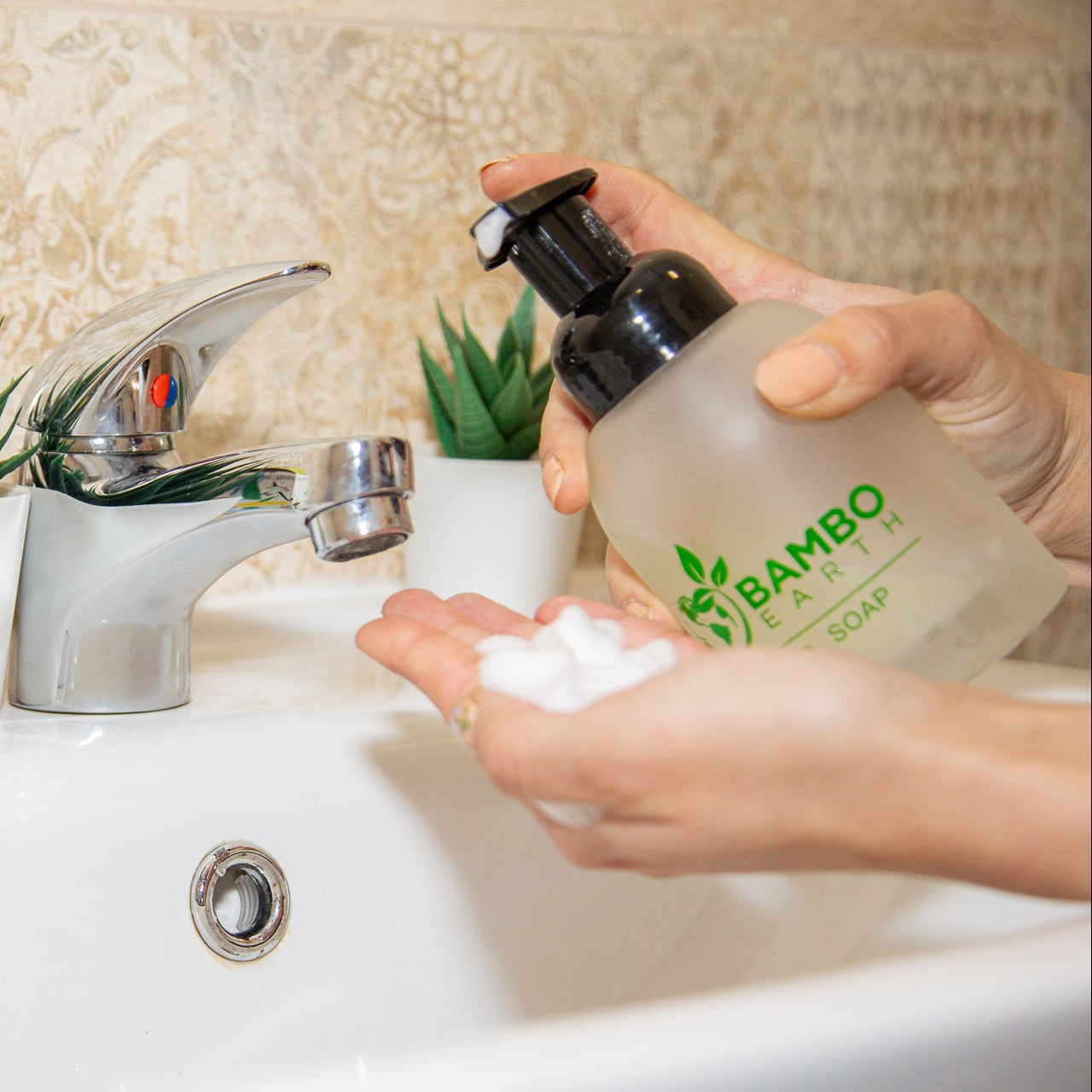 Foaming Hand Soap Starter Pack (BG)